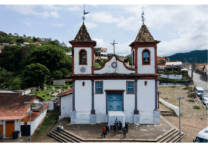 Foto de uma igreja católica da cidade de Sabará