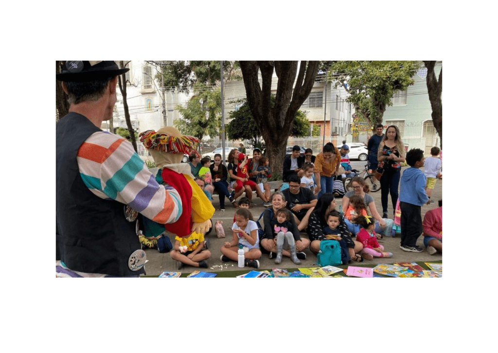 Leitura na praça - imagem do projeto Santa Leitura