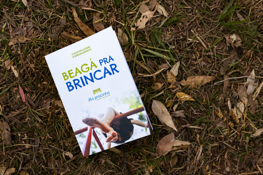 Capa do livro Beagá pra brincar _ Tanto Mar Fotografia