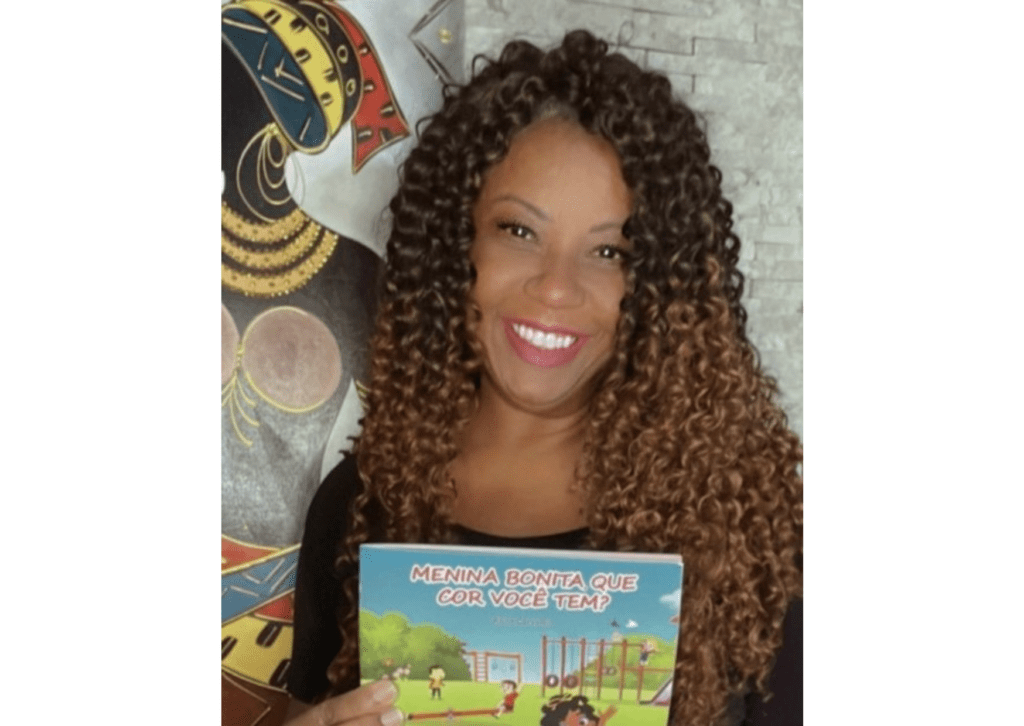 Aline Carvalho e seu livro Menina bonita, que cor você tem