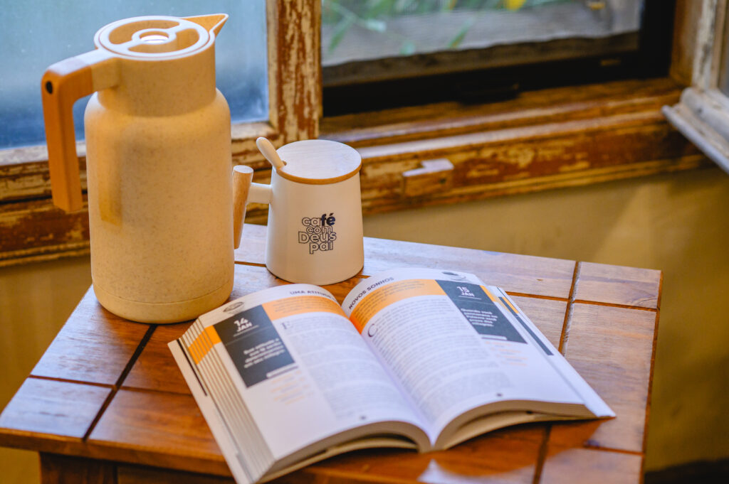 ivros sensoriais - Café com Deus Pai ganha nova versão.