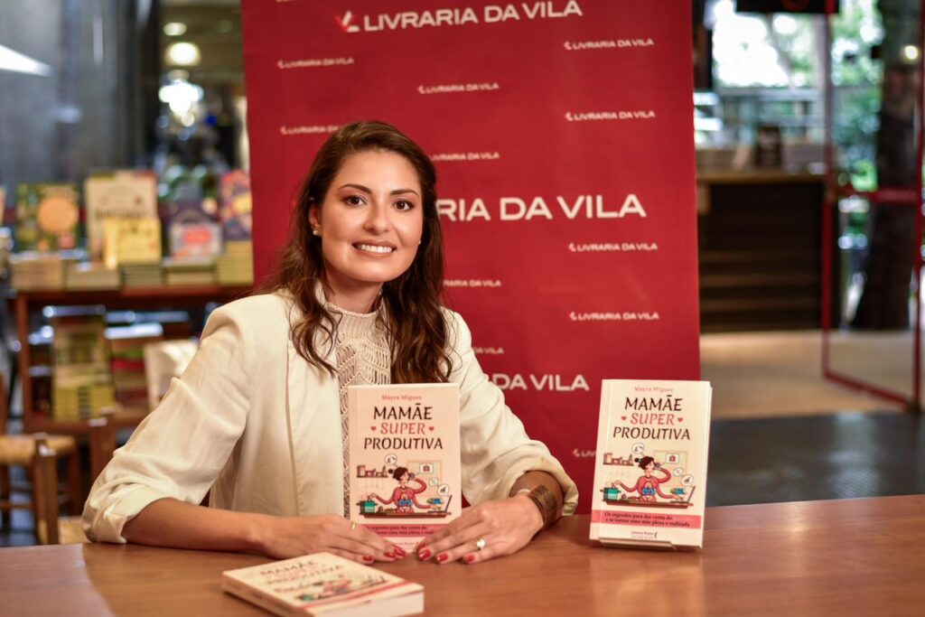 Mayra Miguez e o lançamento Mamãe Super Produtiva. 